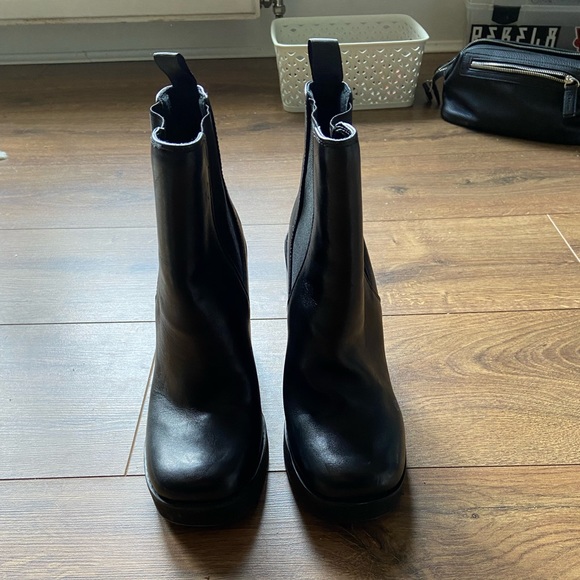 Steve Madden boots size 5 - Picture 2 of 5